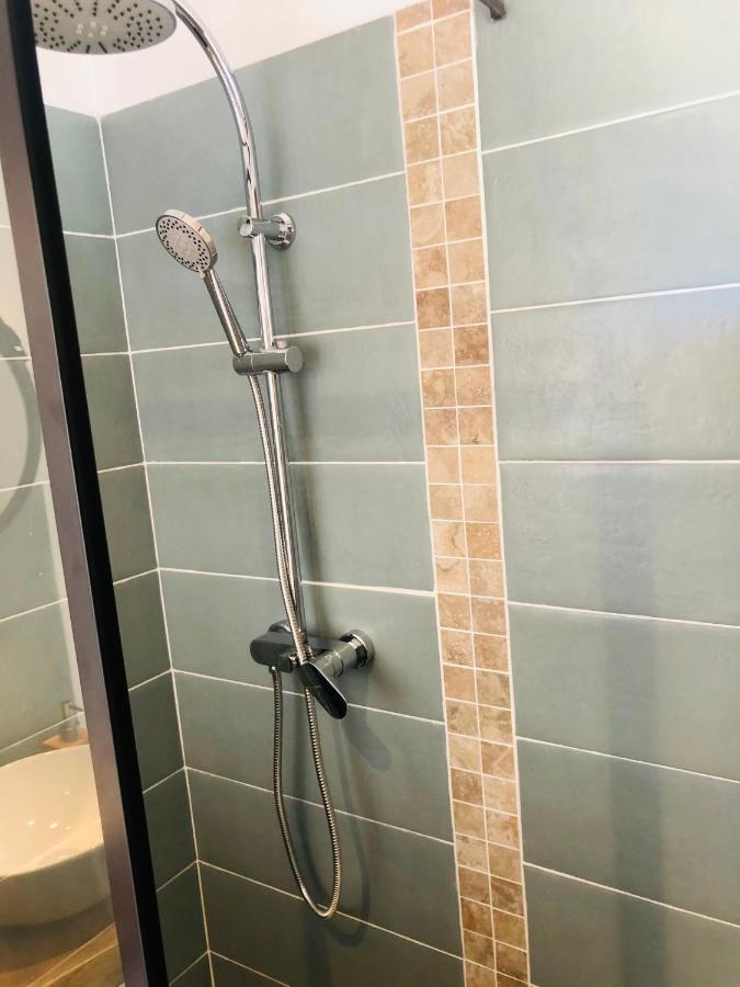 Le Cabanon Hotel Collobrieres Bagian luar foto